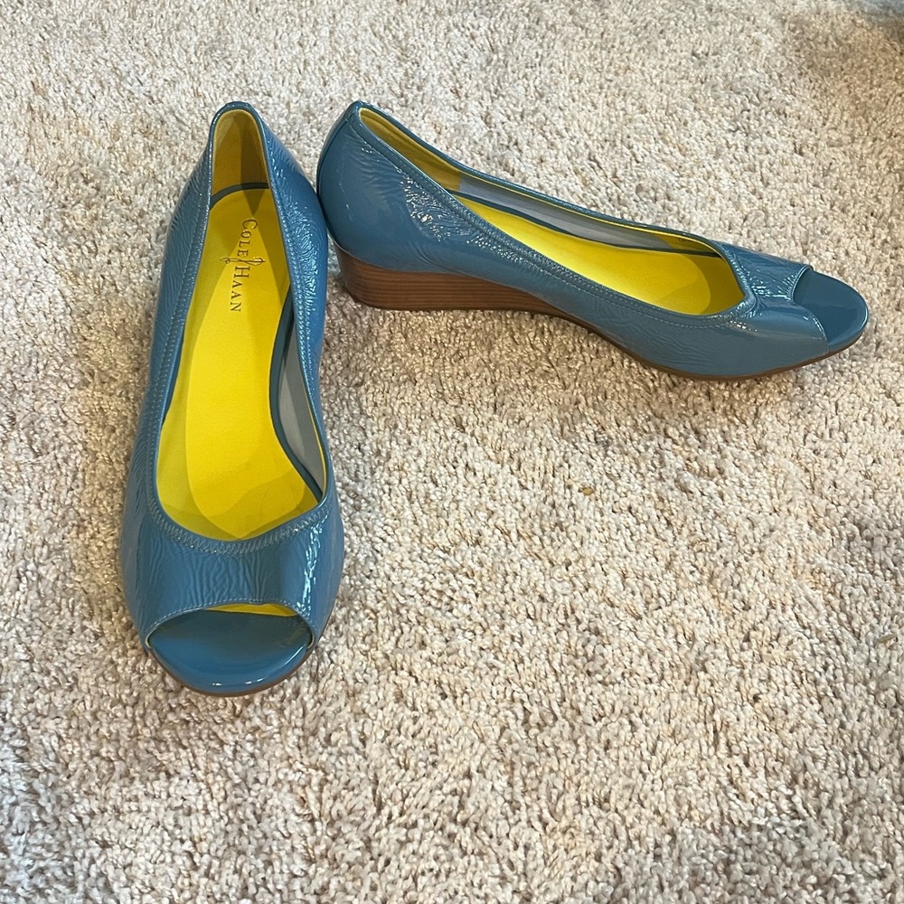 Blue and Yellow Cole Haan Low Wedge Size 11